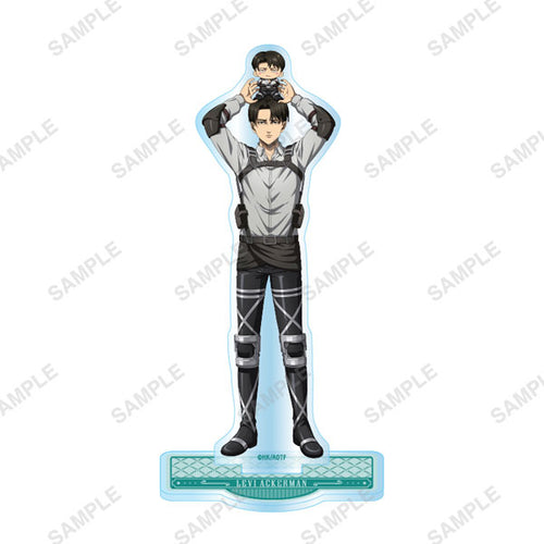 Levi Ackerman - Attack on Titan Hugging Series Acrylic Stand