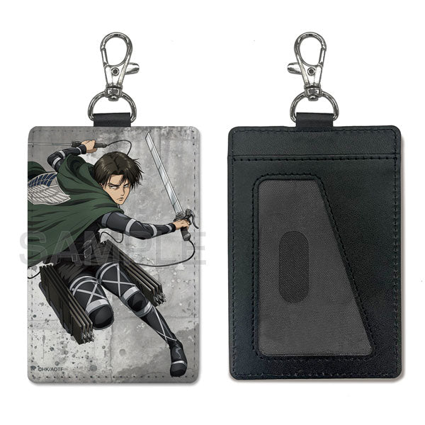 [Pre-order] Levi - Attack on Titan Pass Case (w/Swivel Snap Hook)