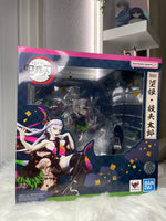 Load image into Gallery viewer, Daki &amp; Gyutaro - Figuarts Zero Pvc Abs Painted Movable Figure
