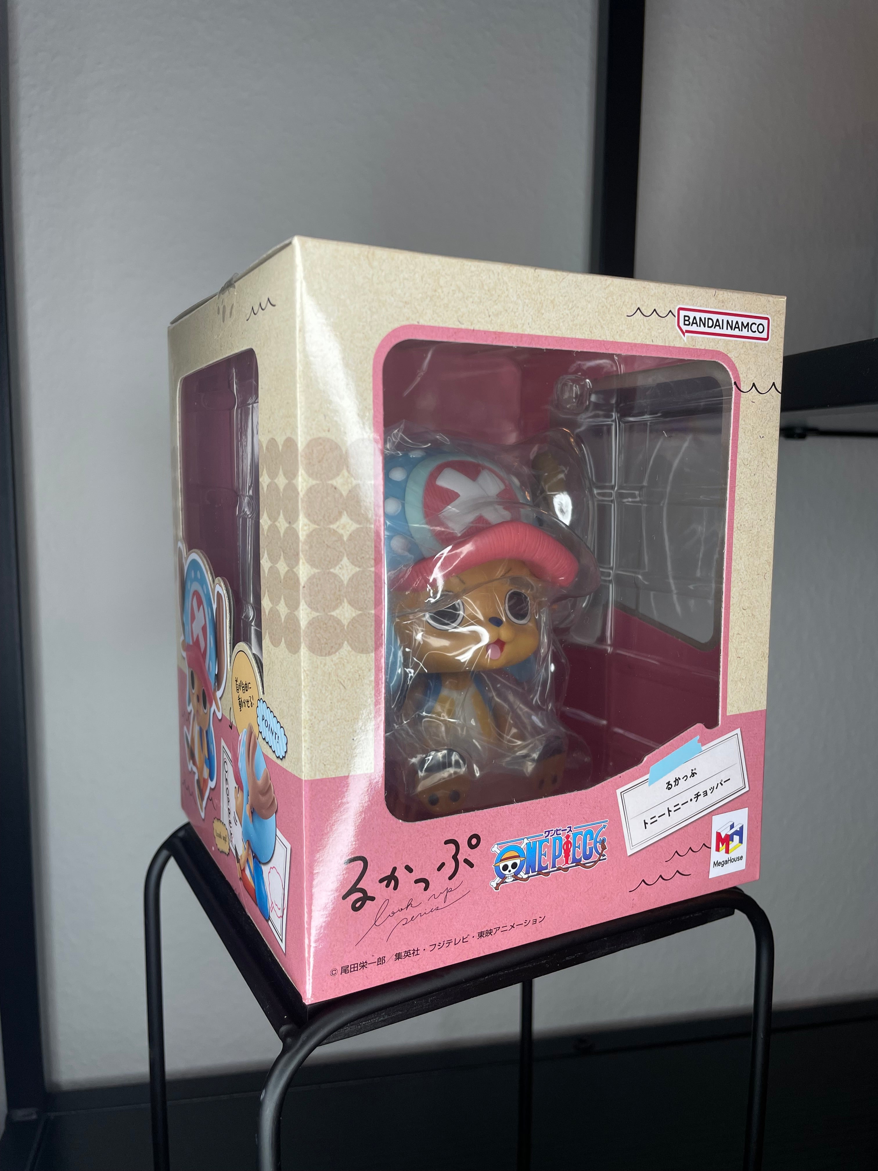 Tony Chopper - One Piece LookUp Figure