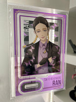 Load image into Gallery viewer, Tokyo Revengers Acrylic Stand RETRO PATTERN SUIT
