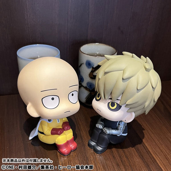 [Pre-order] Saitama - LookUp One-Punch Man Complete Figure