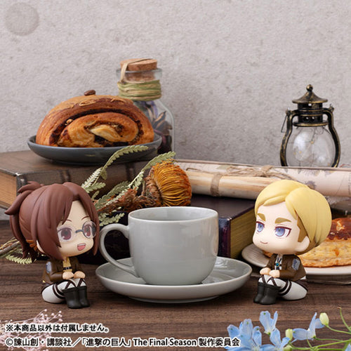 [Pre-order] Hange Zoe - LookUp Attack on Titan Complete Figure