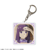 [Pre-order] Fern /A - Frieren: Beyond Journey's End Acrylic Keychain Ver.3