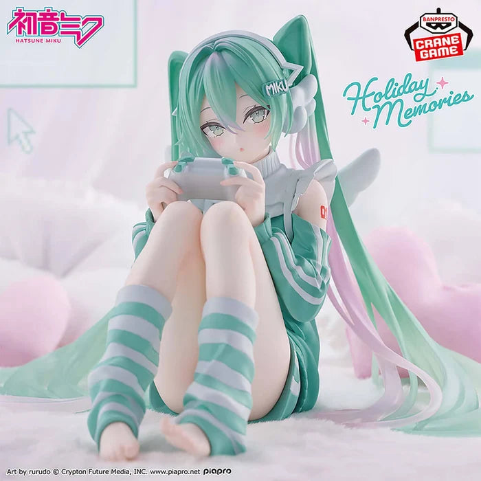 Hatsune Miku – Hatsune Miku Game Ver. Holiday Memories Figure