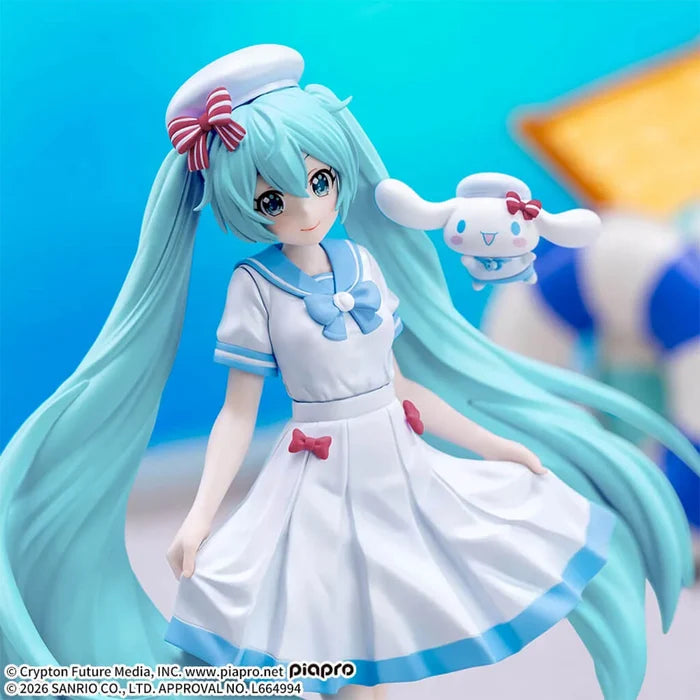 Hatsune Miku – Hatsune Miku × Cinnamoroll Summer Ver. Xstellar Figure