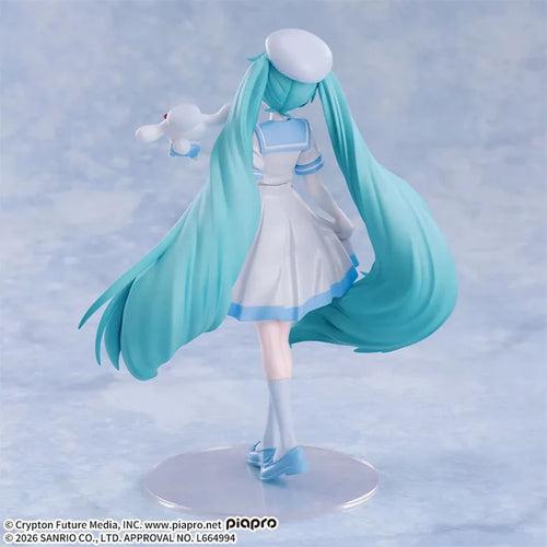 Hatsune Miku – Hatsune Miku × Cinnamoroll Summer Ver. Xstellar Figure
