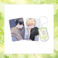 Love is an Illusion! - Superstar Lenticular Acrylic Keyring SET